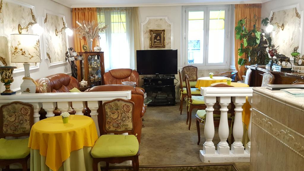 Hotel Relax マルセイユ エクステリア 写真